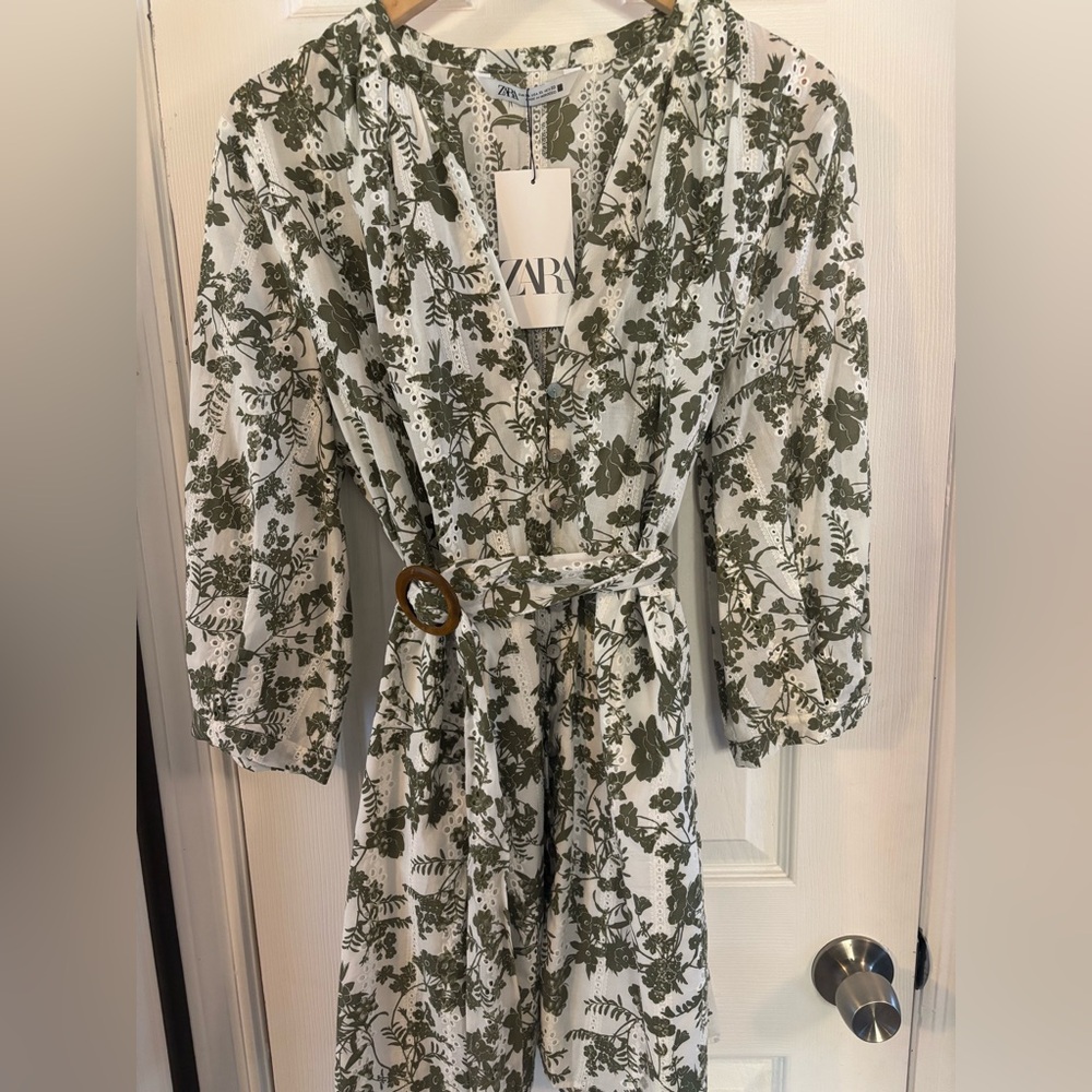 Zara Green Floral belted Dress NWT!